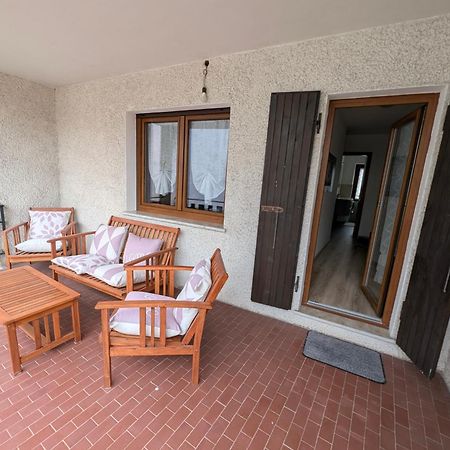 Spazioso E Completo Appartamento Con 3 Camere, Doppi Servizi, Fino A 8 Posti Letto Педавена Экстерьер фото
