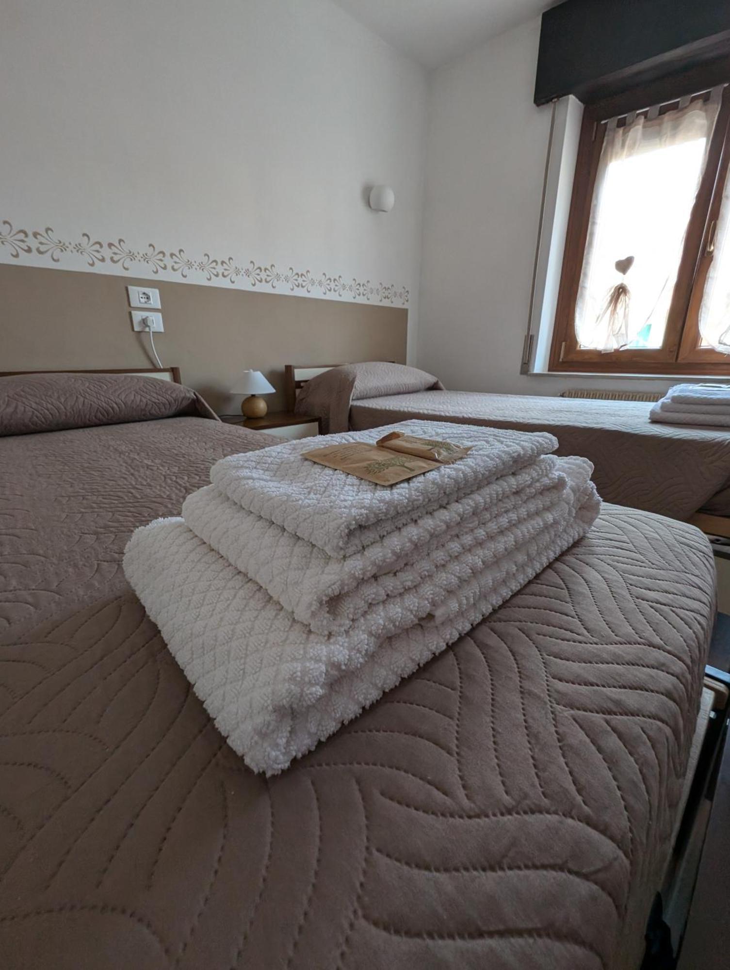 Spazioso E Completo Appartamento Con 3 Camere, Doppi Servizi, Fino A 8 Posti Letto Педавена Экстерьер фото