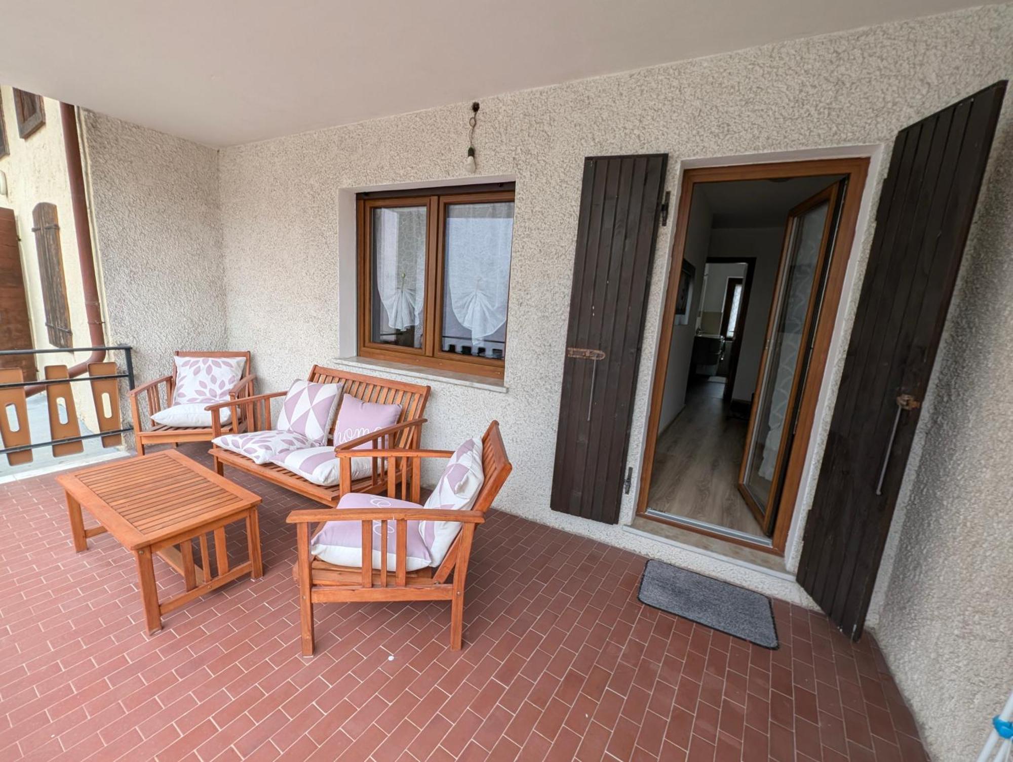 Spazioso E Completo Appartamento Con 3 Camere, Doppi Servizi, Fino A 8 Posti Letto Педавена Экстерьер фото