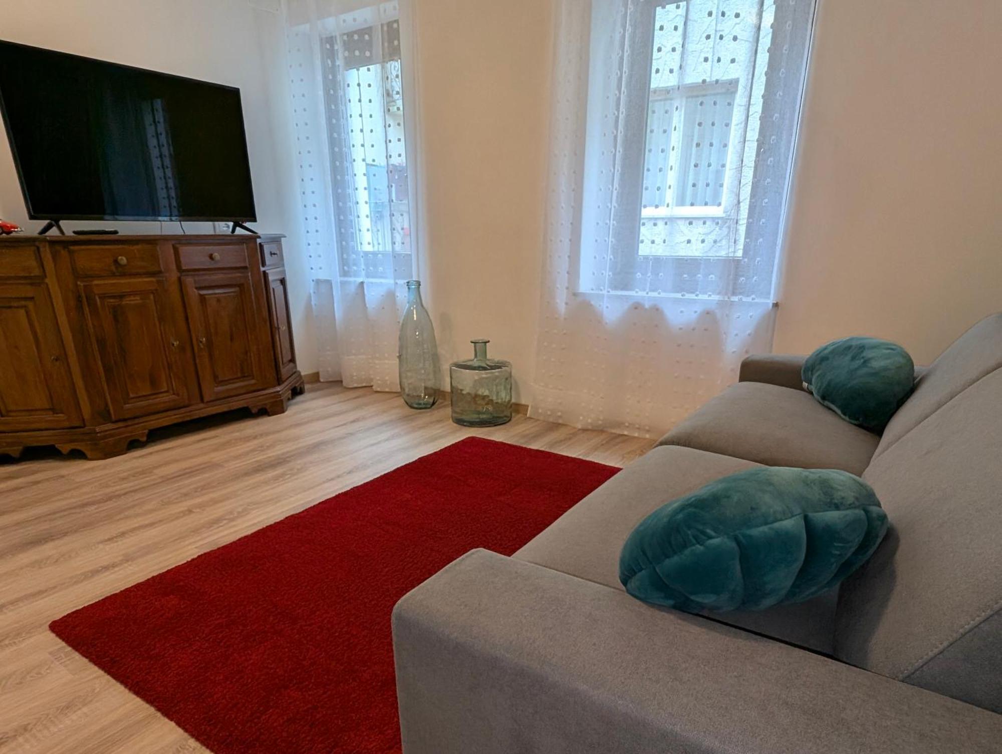 Spazioso E Completo Appartamento Con 3 Camere, Doppi Servizi, Fino A 8 Posti Letto Педавена Экстерьер фото